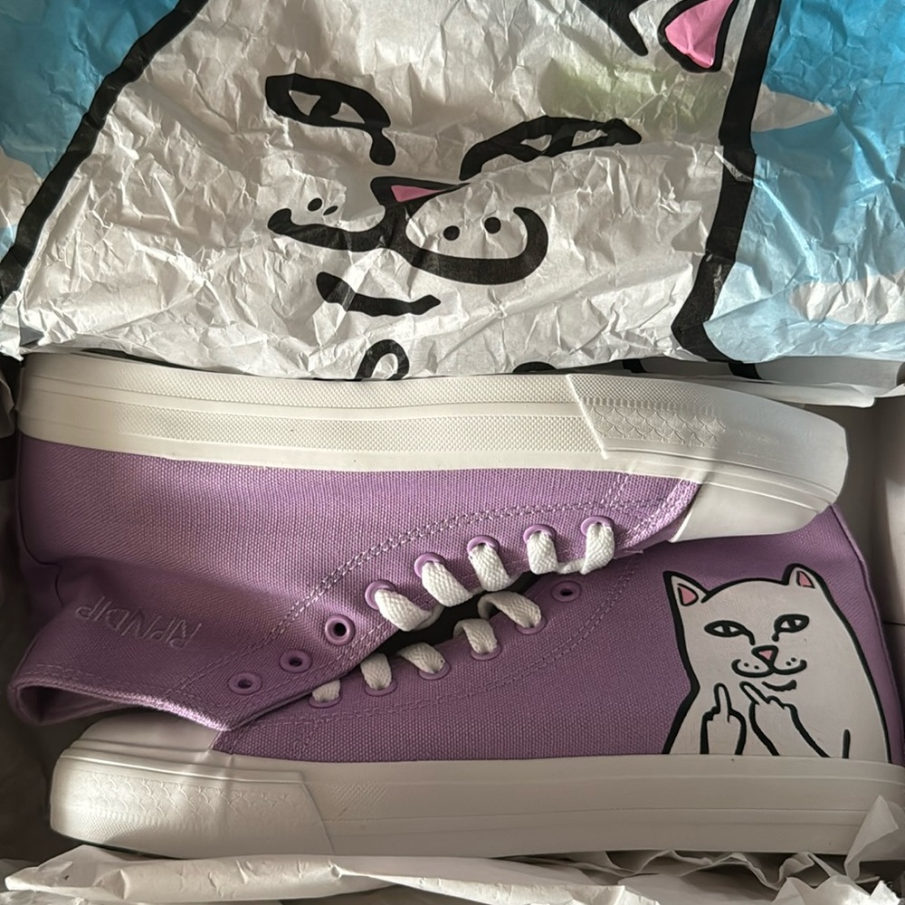 Brand new Rip N Drip Lord Nermal (lavender)high top sneakers. Sz.9W